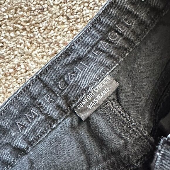American Eagle Mom Jeans Black Womens Size 2 Distressed - Picture 9 of 10